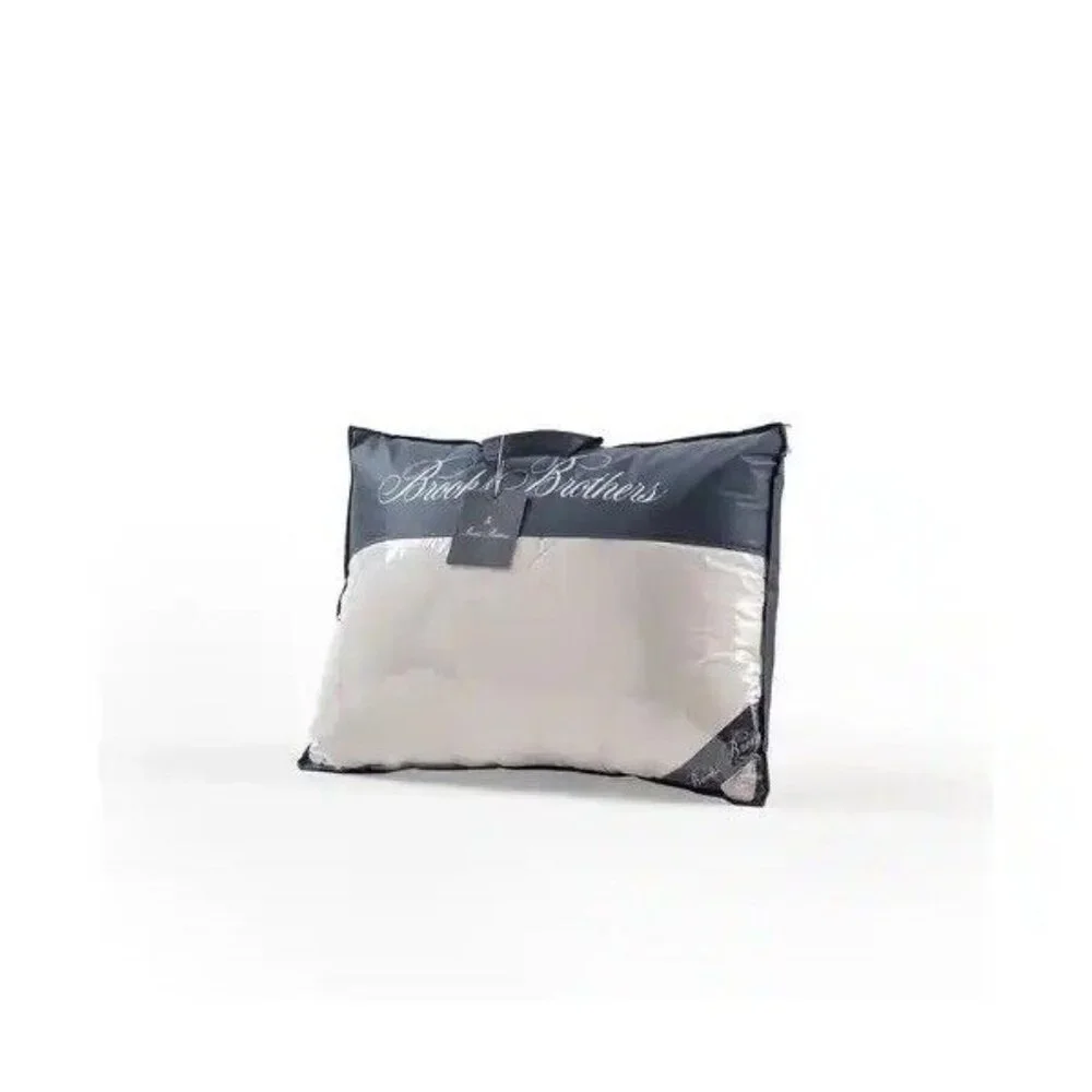 Brooks Brothers 10% Goose Down 90% feathers Queen Size Bed Pillow 20”x30”